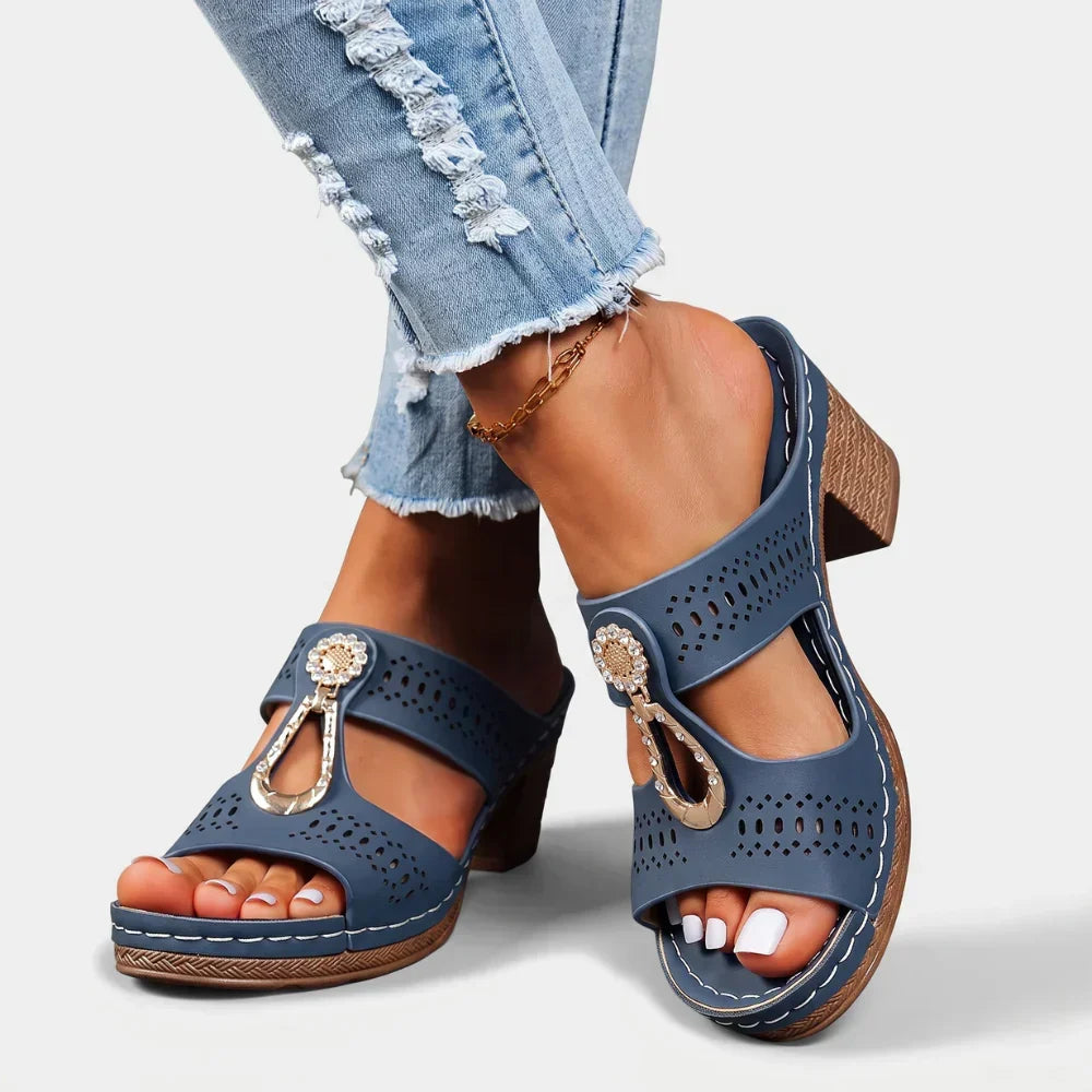 Deliora - Supportive Sandals