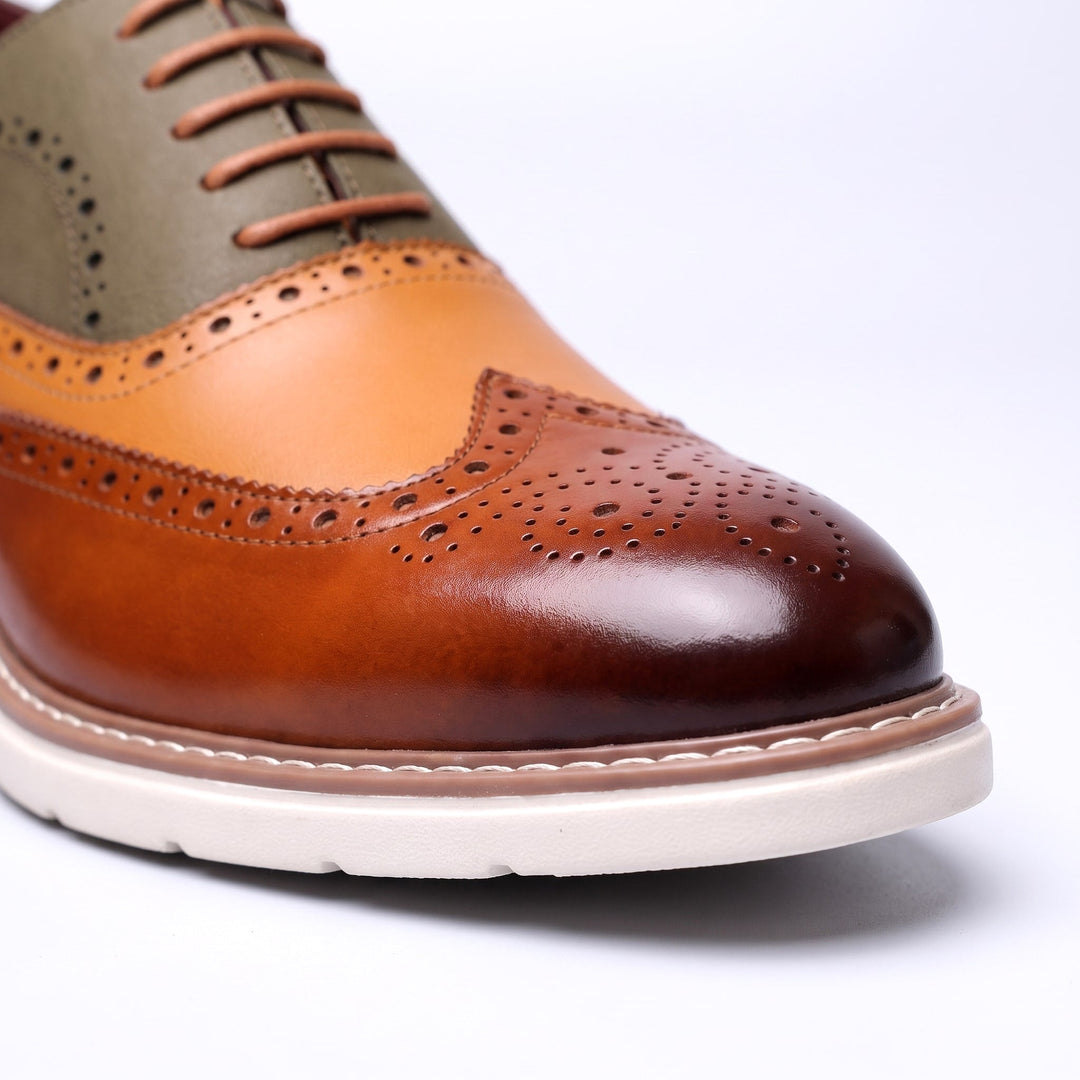 Adwin - Polished Two-Tone Oxford Shoes